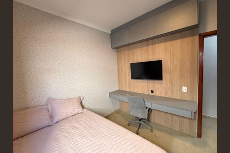 Casa à venda com 170m², 3 quartos e 4 vagas