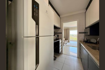 Apartamento à venda com 101m², 2 quartos e 2 vagasCozinha