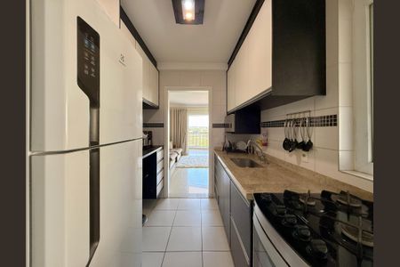 Apartamento à venda com 101m², 2 quartos e 2 vagasCozinha