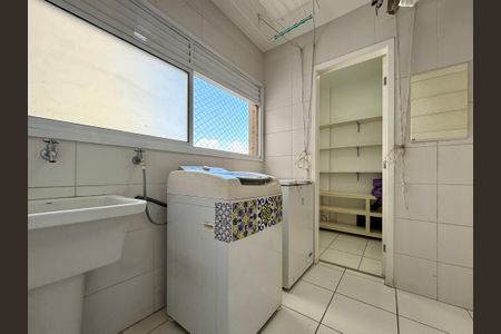 Apartamento à venda com 101m², 2 quartos e 2 vagasÁrea de Serviço