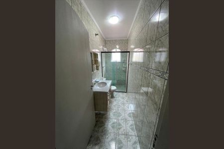 Casa à venda com 4 quartos, 215m² em Jardim Las Vegas, Santo André