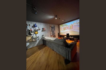 Casa à venda com 4 quartos, 215m² em Jardim Las Vegas, Santo André