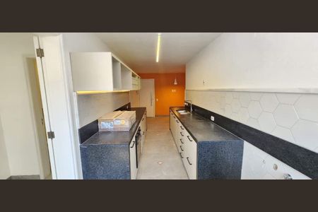 Apartamento à venda com 140m², 3 quartos e 2 vagas