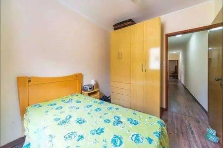 Casa à venda com 3 quartos, 248m² em Vila Valparaíso, Santo André