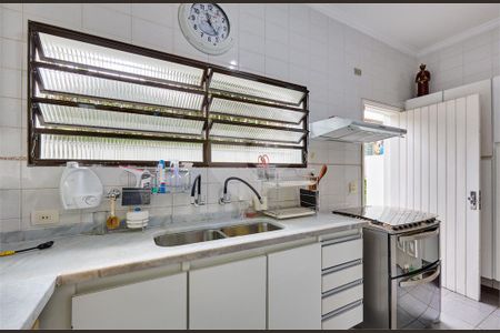 Casa à venda com 4 quartos, 380m² em Granja Julieta, São Paulo