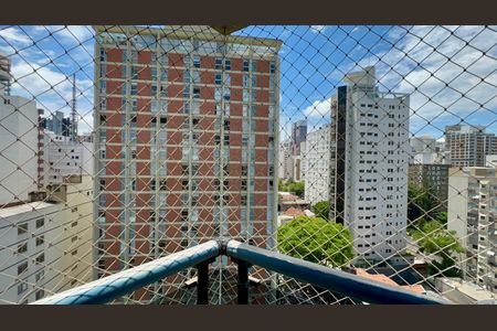 Apartamento para alugar com 230m², 2 quartos e 3 vagas Apartamento para alugar com 230m², 2 quartos e 3 vagasSacada da Suite