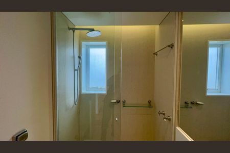 Apartamento para alugar com 230m², 2 quartos e 3 vagas Apartamento para alugar com 230m², 2 quartos e 3 vagasBanheiro