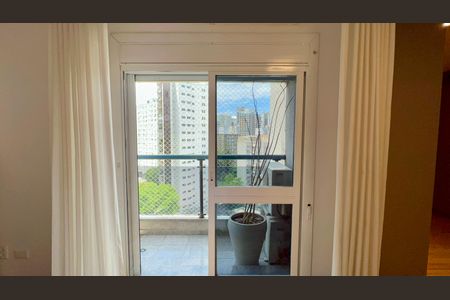 Apartamento para alugar com 230m², 2 quartos e 3 vagas Apartamento para alugar com 230m², 2 quartos e 3 vagasSacada da Suite