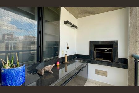 Apartamento para alugar com 230m², 2 quartos e 3 vagas Apartamento para alugar com 230m², 2 quartos e 3 vagasVaranda gourmet