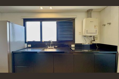 Apartamento para alugar com 230m², 2 quartos e 3 vagas Apartamento para alugar com 230m², 2 quartos e 3 vagasÁrea de Serviço