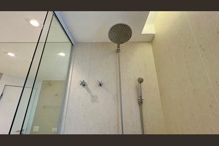 Apartamento para alugar com 230m², 2 quartos e 3 vagas Apartamento para alugar com 230m², 2 quartos e 3 vagasBanheiro 2 da Suite