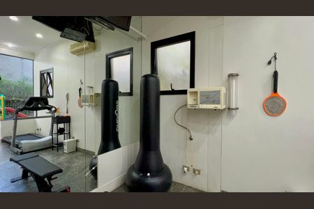 Apartamento para alugar com 230m², 2 quartos e 3 vagas Apartamento para alugar com 230m², 2 quartos e 3 vagasAcademia