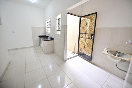 Casa para alugar com 250m², 2 quartos e 2 vagasÁrea de Serviço