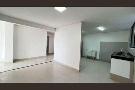 Apartamento à venda com 4 quartos, 197m² em Santa Lúcia, Belo Horizonte