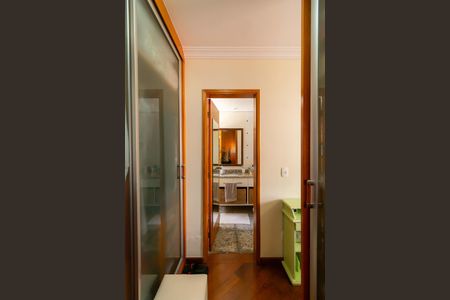 Apartamento à venda com 126m², 3 quartos e 3 vagasSuíte - Closet