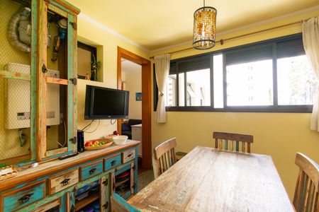 Apartamento à venda com 126m², 3 quartos e 3 vagasCozinha