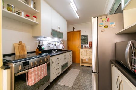 Apartamento à venda com 126m², 3 quartos e 3 vagasCozinha