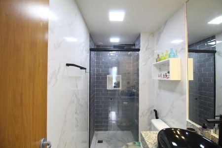 Apartamento à venda com 60m², 2 quartos e 1 vagaBanheiro Social