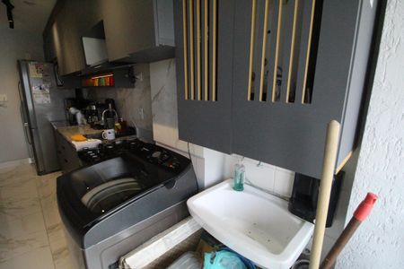 Apartamento à venda com 60m², 2 quartos e 1 vagaÁrea de serviço