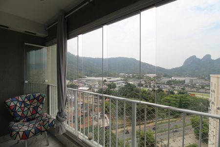 Apartamento à venda com 60m², 2 quartos e 1 vagaVaranda