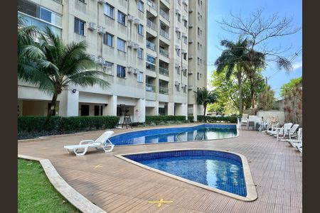 Apartamento à venda com 60m², 2 quartos e 1 vagaÁrea comum - Piscina