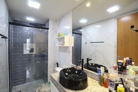 Apartamento à venda com 60m², 2 quartos e 1 vagaBanheiro Social