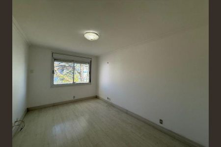 Quarto 1 de apartamento para alugar com 2 quartos, 80m² em Petrópolis, Porto Alegre