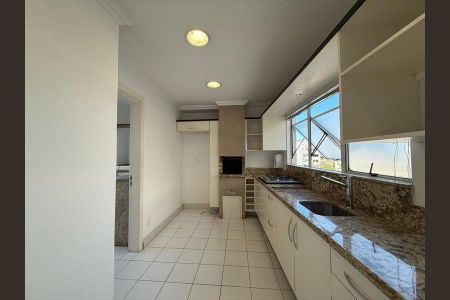 Cozinha de apartamento para alugar com 2 quartos, 80m² em Petrópolis, Porto Alegre