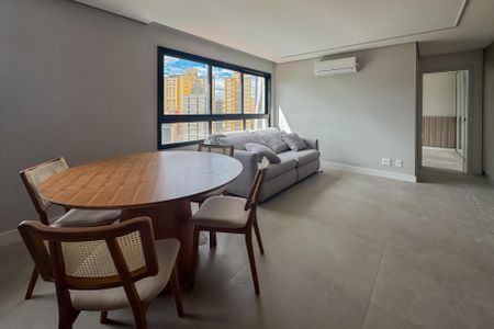 Sala de apartamento à venda com 1 quarto, 54m² em Lourdes, Belo Horizonte