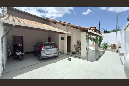 Fachada  de casa à venda com 3 quartos, 600m² em Várzea, Lagoa Santa