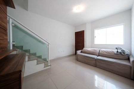 Sala de casa de condomínio à venda com 2 quartos, 70m² em Vila Pierina, São Paulo