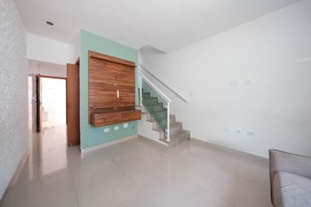 Sala de casa de condomínio à venda com 2 quartos, 70m² em Vila Pierina, São Paulo