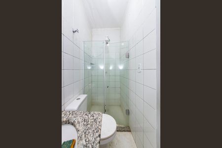 Banheiro da Suíte de apartamento para alugar com 1 quarto, 24m² em Caiçaras, Belo Horizonte