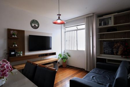 Sala de apartamento à venda com 2 quartos, 76m² em Ipiranga, Belo Horizonte
