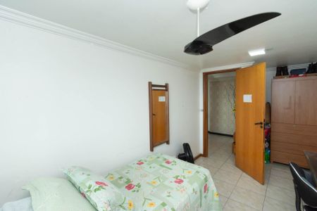 Apartamento à venda com 168m², 5 quartos e 3 vagasQuarto 4