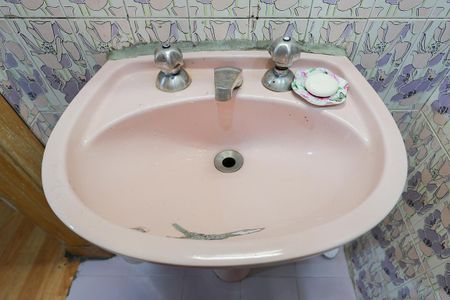 Casa à venda com 399m², 3 quartos e 2 vagasBanheiro da suíte