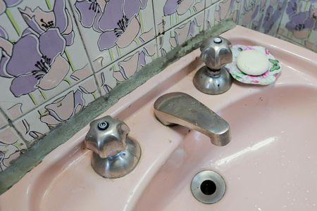 Casa à venda com 399m², 3 quartos e 2 vagasBanheiro da suíte