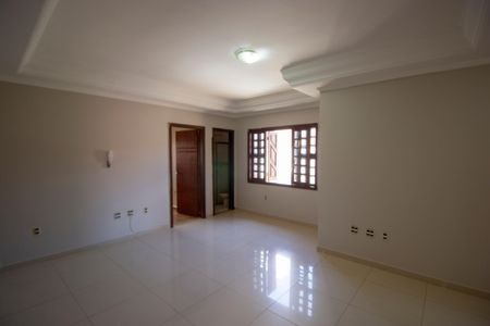 Sala de apartamento para alugar com 3 quartos, 88m² em Taguatinga, Brasília