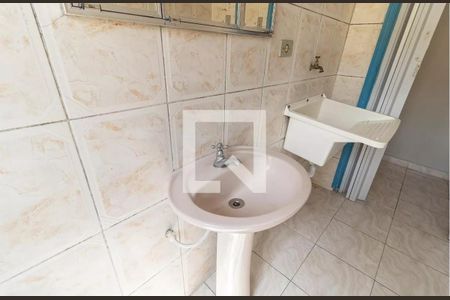 Casa à venda com 100m², 3 quartos e 3 vagasBanheiro casa 2