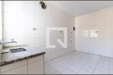 Casa à venda com 100m², 3 quartos e 3 vagasCozinha Casa 2