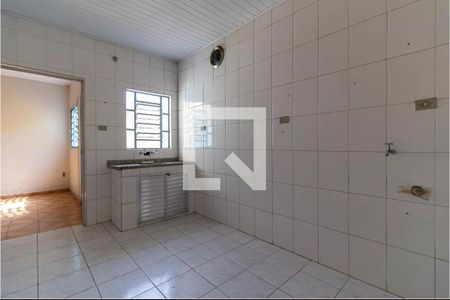 Casa à venda com 100m², 3 quartos e 3 vagasCozinha Casa 2