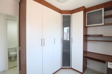 Quarto 2 de apartamento à venda com 2 quartos, 48m² em Jardim Anhanguera, São Paulo