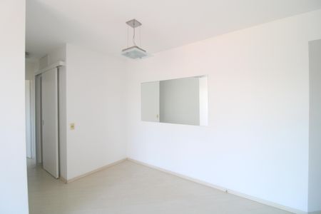 Sala de apartamento à venda com 2 quartos, 48m² em Jardim Anhanguera, São Paulo