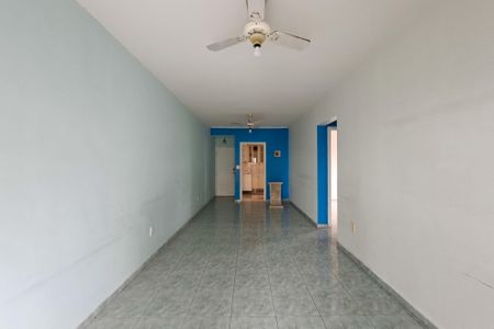 Sala de apartamento para alugar com 2 quartos, 100m² em Guilhermina, Praia Grande