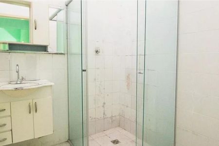 Casa à venda com 180m², 4 quartos e 2 vagasBanheiro casa 2