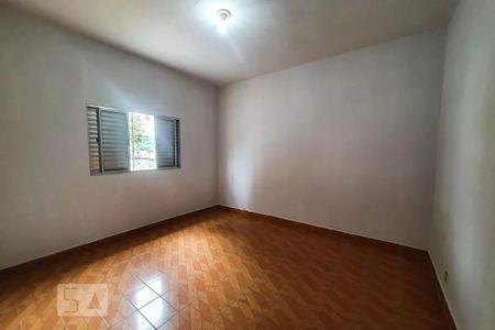 Casa à venda com 180m², 4 quartos e 2 vagasQuarto casa1