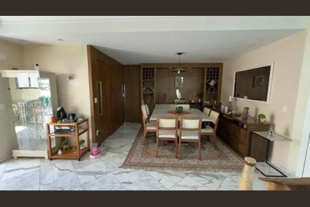 Apartamento à venda com 3 quartos, 174m² em Jardim Vila Mariana, São Paulo