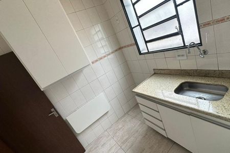 Apartamento à venda com 3 quartos, 54m² em Estrela Dalva, Belo Horizonte