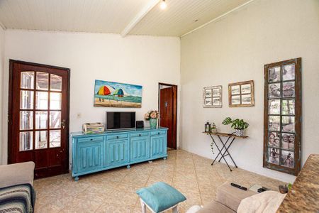 Casa à venda com 2 quartos, 148m² em Maravista, Niterói