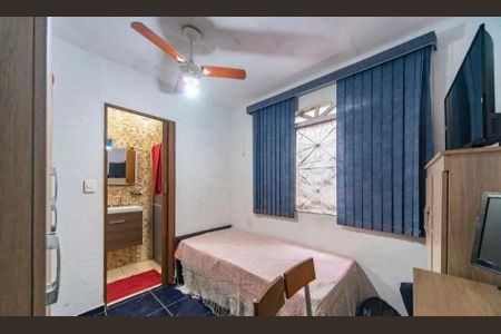 Casa à venda com 3 quartos, 157m² em Vila Helena, Santo André